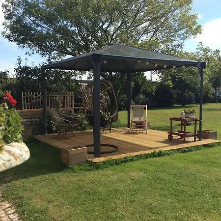 La Campagne A La - Proche D'etretat Bed & Breakfast 4*